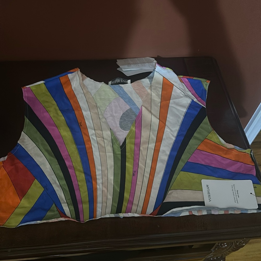 Brand new Emilio Pucci crop top